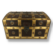 **RARE** Gurkha Special Edition Warlord Wooden Chest Humidor (33 Cigars)