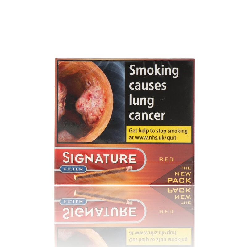 wills cigarette brands Old cigarette brands hi-res stock photography and images