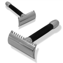 9030011 Merkur Barber Pole Black Short Handled Safety Razor (30C)