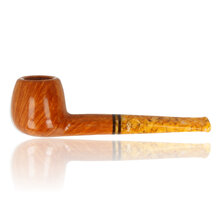 Side profile of the Savinelli Miele 207 highlighting the polished natural briar finish, marbled honey acrylic stem and twin accent rings.