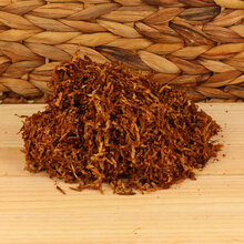 Close-up of Samuel Gawith Full Virginia Mixture loose pipe tobacco showing naturally golden and medium-brown Virginia ribbon cut leaf.